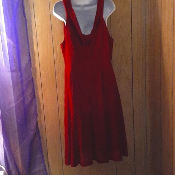 🆕 SALE Michel Laperle Maroon Plus Dress - Picture 5 of 15
